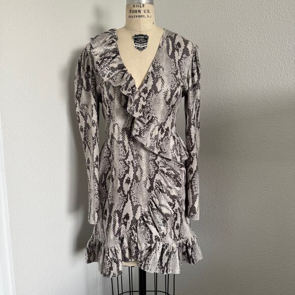 MSGM Dresses & Skirts - MSGM | NWT Snake Print Long Sleeve Dress w/ Ruffles Size 42 (iItalian)/Medium